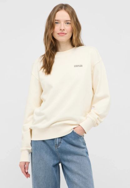 Damska bluza nierozpinana Mustang Style Aberdeen Whisper White 1016768 2013. Białe bluzy Mustang, m, bez wzorów, bez ramiączek, bez kaptura. Za 169.99 zł.