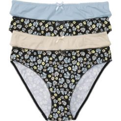 Figi (4 pary) ze zrównoważonej bawełny. Białe figi bonprix, bez wzorów, z bawełny. Za 39.96 zł.