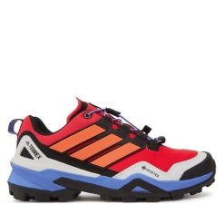 Trekkingi adidas. Czerwone buty trekkingowe adidas, z gore-texu, bez zapięcia. Za 469.99 zł.