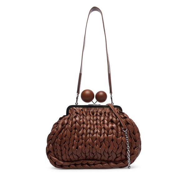 Torebka Weekend Max Mara. Brązowe kopertówki Weekend Max Mara, bez wzorów, wizytowe, bez dodatków. Za 2,629.00 zł.
