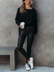 LA Angels Sweter w kolorze czarnym rozmiar: S. Czarne swetry LA Angels, s, bez wzorów, bez ramiączek. Za 127.35 zł.