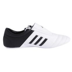 Buty do taekwondo adidas Adi Kick. Białe buty treningowe adidas, bez wzorów, z gumy, bez zapięcia, na fitness i siłownię. Za 301.15 zł.