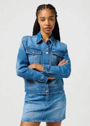 WRANGLER DAMSKA KURTKA JEANSOWA WRANGLER HERITAGE JACKET WRUGGED 112362616. Kurtki Wrangler, s, bez wzorów, z jeansu, bez kaptura. Za 249.99 zł.