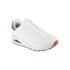 Buty SKECHERS UNO JUNGLE NITE Biały. Białe buty sportowe lifestyle Skechers, bez wzorów, ze skóry ekologicznej, sportowe, bez zapięcia. Za 406.08 zł.