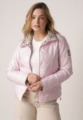 Różowa Dwustronna Kurtka Pikowana Ozdobiona Naszywką i Panterką Nemopis. Czerwone kurtki Born2be, l, z aplikacjami, z jeansu, bez kaptura. Za 139.99 zł.