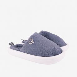 Damskie kapcie zimowe Homie z futerkiem Coqui Air. Niebieskie kapcie Coqui, bez wzorów, z futra. Za 140.99 zł.