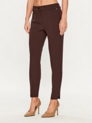 Maryley Spodnie materiałowe 23IB52Z/41CO Brązowy Regular Fit. Brązowe spodnie materiałowe Maryley, bez wzorów, z materiału. Za 269.99 zł.