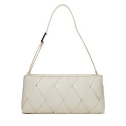 Torebka Calvin Klein. Białe kopertówki Calvin Klein, bez wzorów, bez dodatków. Za 379.99 zł.