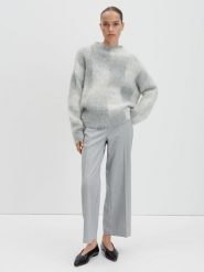 Someday Sweter "Teonie" w kolorze jasnoszaro-białym rozmiar: M. Szare swetry someday., m, bez wzorów, z wełny, bez ramiączek. Za 143.99 zł.