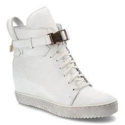 Białe Sneakersy Simen Ocieplane Skórzane Buty Na Koturnie. Białe botki Simen, na jesień, bez wzorów, ze skóry, bez obcasa, na koturnie, bez zapięcia. Za 289.00 zł.