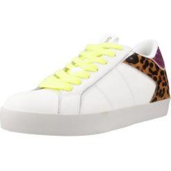 Buty GIOSEPPO GILFORD Nadruk zwierzęcy. Buty trekkingowe Gioseppo, ze skóry, bez zapięcia. Za 297.99 zł.