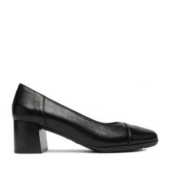 Czółenka Go Soft. Czarne czółenka GO SOFT, bez wzorów, bez obcasa, bez zapięcia. Za 139.99 zł.