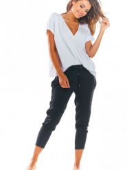 Spodnie Damskie Model A306 Black - awama. Czarne chinosy Awama, bez wzorów, z elastanu, eleganckie. Za 254.00 zł.