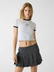 Guess Jeans T-Shirt 180329 Szary Classic Fit. Szare t-shirty Guess Jeans, xxl, z aplikacjami, z jeansu, bez kołnierzyka, bez ramiączek. Za 159.00 zł.