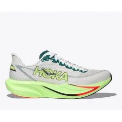 Buty do biegania damskie Hoka One One 1171938BFYZ. Białe buty do biegania Hoka One One, bez wzorów, bez zapięcia, do biegania. Za 979.00 zł.