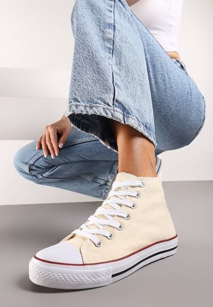 Jasnobeżowe Casualowe Sznurowane Trampki z Wysoką Cholewką Irmagia. Brązowe trampki Renee, bez wzorów, z jeansu, przed kolano, bez zapięcia. Za 19.99 zł.