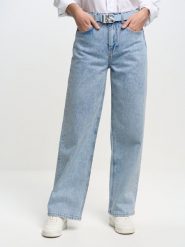 Jeansy damskie wide jasnoniebieskie Meghan 115. Niebieskie jeansy BIG STAR, l, bez wzorów, z jeansu, retro, z podwyższonym stanem, krótkie. W wyprzedaży za 249.99 zł.