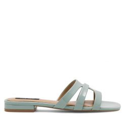 Klapki Nine West. Niebieskie klapki Nine West, bez wzorów, bez obcasa, bez zapięcia. Za 179.99 zł.
