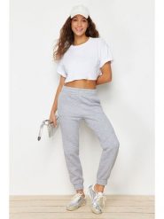 Trendyol Spodnie dresowe w kolorze szarym rozmiar: M. Szare spodnie dresowe Trendyol, bez wzorów, z bawełny. Za 60.99 zł.