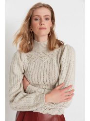 Trendyol Sweter w kolorze beżowym rozmiar: M. Brązowe swetry Trendyol, m, bez wzorów, ze splotem, bez ramiączek. Za 83.81 zł.