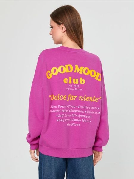 Bluza z haftem - fioletowy. Fioletowe bluzy Sinsay, l, bez wzorów, bez kaptura, do biegania. Za 69.99 zł.