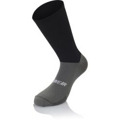 Skarpetki Mb Wear Pro Graphene. Czarne skarpetki MB WEAR, bez wzorów. Za 164.50 zł.