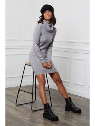 Soft Cashmere Sukienka dzianinowa w kolorze szarym rozmiar: 34/36. Szare sukienki Soft Cashmere, bez wzorów, z dzianiny, klasyczne, bez kołnierzyka, bez ramiączek, mini. Za 109.78 zł.