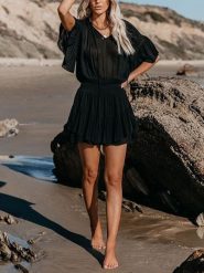 Milan Kiss Sukienka w kolorze czarnym rozmiar: XL. Czarne sukienki Milan Kiss, na imprezę, xl, bez wzorów, z wiskozy, bez kołnierzyka, bez ramiączek, mini. Za 100.99 zł.