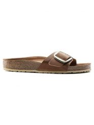 Birkenstock Skórzane klapki "Madrid" w kolorze brązowym rozmiar: 36. Brązowe klapki Birkenstock, bez wzorów, klasyczne, z otwartym noskiem, bez obcasa, bez zapięcia. Za 426.06 zł.