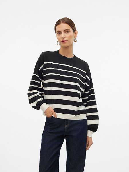 Vero Moda Sweter w kolorze kremowo-czarnym rozmiar: M. Brązowe swetry Vero Moda, m, bez wzorów, bez ramiączek. Za 87.81 zł.