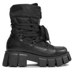 Botki Marc O'Polo. Czarne botki Marc O'Polo, bez wzorów, bez obcasa, na płaskiej podeszwie, bez zapięcia. Za 529.99 zł.