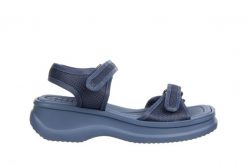 Sandały Azaleia Vera Therapy Pap Ad Jeans Blue 198040, Niebieski, Materiał. Niebieskie sandały Azaleia, bez wzorów, z jeansu, bez obcasa, na płaskiej podeszwie, bez zapięcia. Za 199.99 zł.