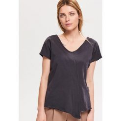 Bluzka z bawełny organicznej - Szary. Szare bluzki Reserved, l, bez wzorów, z bawełny, bez kołnierzyka, bez ramiączek. Za 49.99 zł.