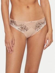 Chantelle Figi klasyczne Spice C22BA0 Beżowy. Brązowe figi Chantelle, bez wzorów, z syntetyku. Za 99.99 zł.