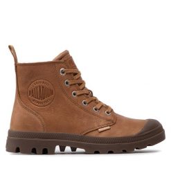 Trapery Palladium. Brązowe traperki Palladium, bez wzorów, bez obcasa, bez zapięcia. Za 599.99 zł.