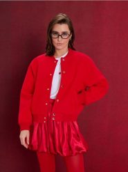 Kurtka bomberka z kieszeniami - czerwony. Czerwone kurtki Sinsay, l, bez wzorów, bez kaptura. Za 79.99 zł.