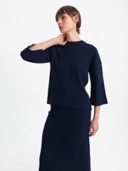 BGN Sweter w kolorze granatowym rozmiar: 36. Niebieskie swetry BGN, bez wzorów, z wełny, bez ramiączek. Za 70.41 zł.