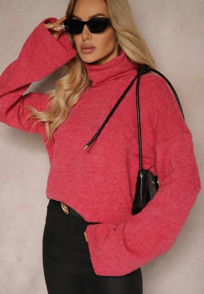 Fuksjowy Golf o Wydłużonym Kroju w Romby Hennsa. Czerwone swetry Renee, m, bez wzorów, z jeansu, bez ramiączek. Za 84.99 zł.