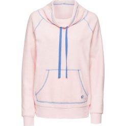 Bluza z polaru bonprix pastelowy jasnoróżowy - niebieski. Bluzy bez kaptura marki bonprix. Za 37.99 zł.