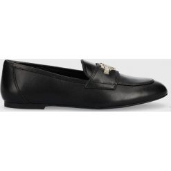 Love Moschino mokasyny skórzane damskie kolor czarny na płaskim obcasie. Czarne mokasyny Love Moschino, bez wzorów. W wyprzedaży za 619.99 zł.