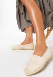 Beżowe Espadryle Kleorelia. Brązowe espadryle Born2be, bez wzorów, wakacyjne, z okrągłym noskiem, bez obcasa, na płaskiej podeszwie. W wyprzedaży za 72.24 zł.