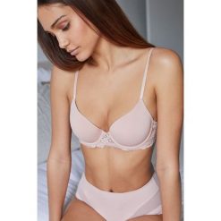 Women'secret biustonosz Micro kolor różowy gładki. Czerwone biustonosze women'secret, bez wzorów, z dzianiny. W wyprzedaży za 109.99 zł.