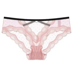 Figi koronkowe z wycięciem eleganckie i przewiewne Lubnah. Czerwone figi Intica, bez wzorów, z koronki. Za 69.00 zł.