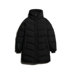 Parka dla kobiet Superdry City Chevron. Czarne płaszcze Superdry, na zimę, bez wzorów, sportowe, bez kaptura. Za 779.75 zł.