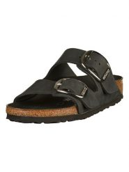 Birkenstock Skórzane klapki "Arizona" w kolorze czarnym rozmiar: 40. Czarne klapki Birkenstock, bez wzorów, klasyczne, z otwartym noskiem, bez obcasa, bez zapięcia. Za 572.95 zł.