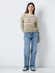 Noisy may Sweter "Jola" w kolorze khaki rozmiar: XL. Brązowe swetry Noisy May, xl, bez wzorów, bez ramiączek. Za 41.79 zł.
