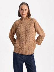 BGN Sweter w kolorze jasnobrązowym rozmiar: 38. Brązowe swetry BGN, bez wzorów, ze splotem, bez ramiączek. Za 118.84 zł.