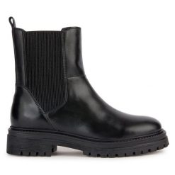 Botki Geox. Czarne botki Geox, bez wzorów, bez obcasa, na płaskiej podeszwie, bez zapięcia. Za 419.99 zł.