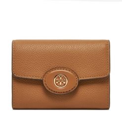 Portfel Tory Burch. Brązowe portfele Tory Burch, bez wzorów. Za 569.99 zł.