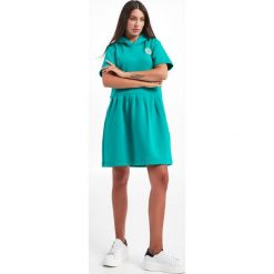 Sukienka TWINSET. Zielone sukienki Twinset Milano, s, bez wzorów, z dzianiny, bez kołnierzyka, bez ramiączek, mini. Za 839.00 zł.